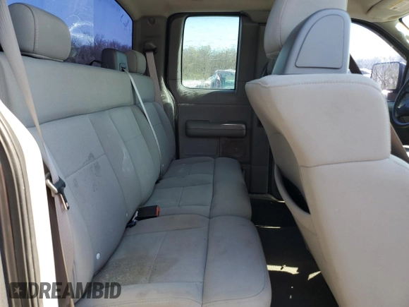 2006 Ford F-150 STX with VIN 1FTRX14W06NA46110, listed as a Copart auction lot 54272755 with 185,705 mi miles and Clean Title. Bid and sale history available at carsss.com. Image 10.