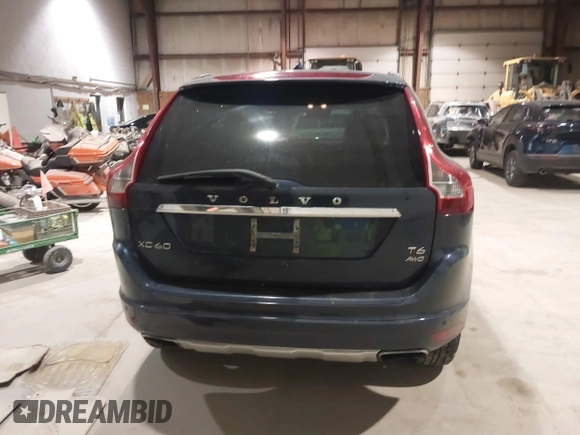 2015 Volvo XC60 T6 с VIN YV4902RKXF2687103, выставлен на аукционе IAAI как лот 41467485 с пробегом 97 004 миль миль и . История ставок и продаж доступна на DreamBid. Изображение 16.