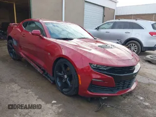 2019 Chevrolet Camaro 2SS with VIN 1G1FH1R79K0118567, listed as a IAAI auction lot 41414947 with 65,049 mi miles and . Bid and sale history available at carsss.com. Image 1.