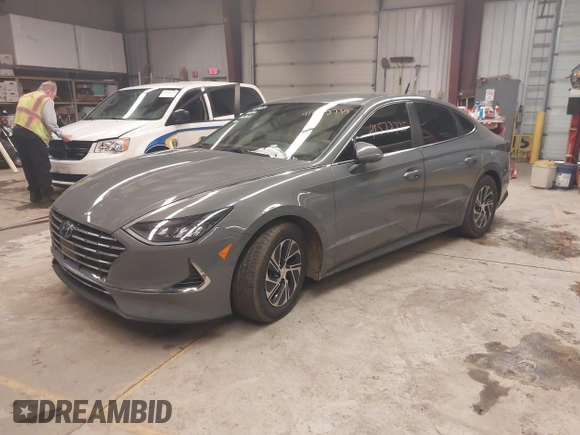2022 Hyundai Sonata Hybrid Blue with VIN KMHL24JJ3NA048305, listed as a IAAI auction lot 41572735 with 88,085 mi miles. Bid and sale history available at carsss.com. Image 17.