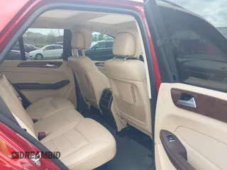 2017 Mercedes-Benz GLE 400 with VIN 4JGDA5GB1HA906999, listed as a IAAI auction lot 42211022 with 84,247 mi miles and . Bid and sale history available at DreamBid. Image 8.