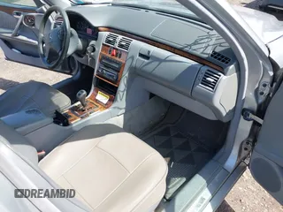 2000 Mercedes-Benz E 320 with VIN WDBJF65J9YB129649, listed as a IAAI auction lot 42020958 with 192,622 mi miles and . Bid and sale history available at DreamBid. Image 5.