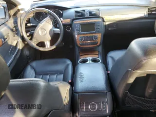 2008 Mercedes-Benz R-Class 3.5L with VIN 4JGCB65E08A073076, listed as a Copart auction lot 85693544 with 204,103 mi miles and Salvage Title. Bid and sale history available at carsss.com. Image 8.