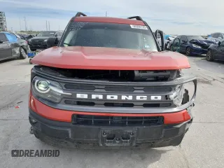 2023 Ford Bronco Sport Big Bend with VIN 3FMCR9B63PRD49863, listed as a Copart auction lot 50398135 with 30,737 mi miles and Clean title. Bid and sale history available at DreamBid. Image 5.