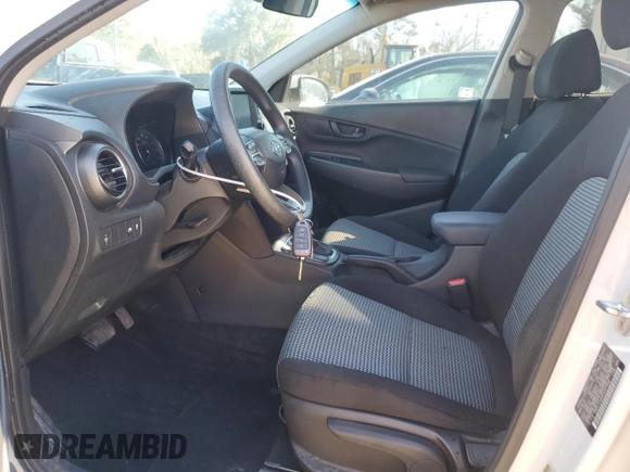 2019 Hyundai Kona SE with VIN KM8K12AA9KU207938, listed as a Copart auction lot 46918425 with 94,090 mi miles and Salvage Title. Bid and sale history available at DreamBid. Image 7.