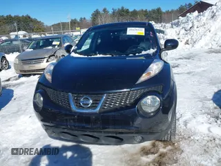 2012 Nissan Juke SL with VIN JN8AF5MV2CT112585, listed as a IAAI auction lot 41620244 with 128,672 mi miles. Bid and sale history available at carsss.com. Image 12.