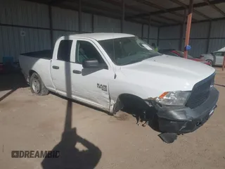 2019 Ram 1500 Express z VIN 1C6RR7FGXKS635851, wystawiony jako IAAI lot #41398807 z przebiegiem 86 402 mil mil oraz . Historia ofert i sprzedaży dostępna na DreamBid. Obrazek 1.