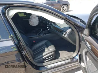 2019 BMW 5 Series M550i xDrive with VIN WBAJB9C51KB288853, listed as a IAAI auction lot 41905019 with Not provided miles and . Bid and sale history available at DreamBid. Image 5.