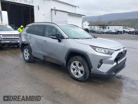 2020 Toyota RAV4 XLE with VIN 2T3P1RFV6LC123919, listed as a IAAI auction lot 42009458 with 79,836 mi miles. Bid and sale history available at carsss.com. Image 1.