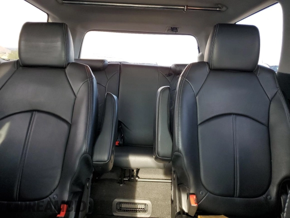 2014 GMC Acadia SLT z VIN 1GKKVRKD9EJ300043, wystawiony jako Copart lot #54187125 z przebiegiem 106 566 mil mil oraz Szkoda całkowita • Salvage title. Historia ofert i sprzedaży dostępna na DreamBid. Obrazek 10.