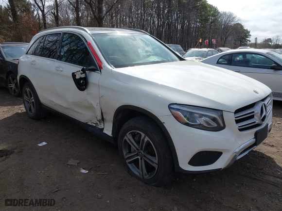 2019 Mercedes-Benz GLC with VIN WDC0G4KB3K1005332, listed as a IAAI auction lot 41774506 with 73,934 mi miles. Bid and sale history available at carsss.com. Image 6.