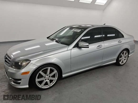 2014 Mercedes-Benz C 250 Sport with VIN WDDGF4HB4EG242305, listed as a Copart auction lot 61692835 with 158,590 mi miles and Clean title. Bid and sale history available at DreamBid. Image 1.