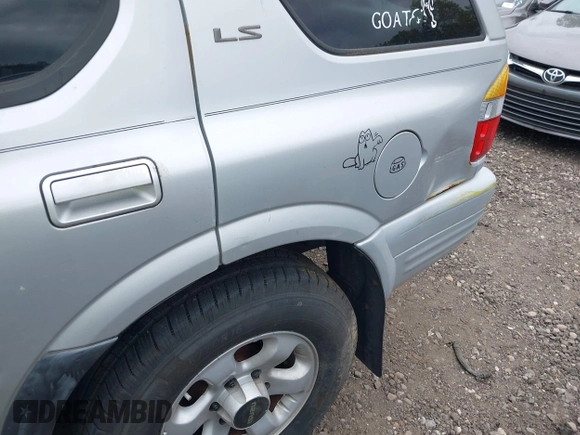 1998 Isuzu Rodeo S с VIN 4S2CM58W8W4366186, выставлен на аукционе IAAI как лот 42328552 с пробегом Не указан миль и . История ставок и продаж доступна на DreamBid. Изображение 6.