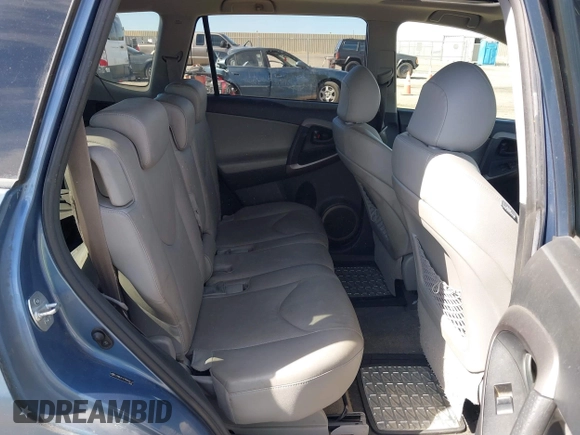 2008 Toyota RAV4 Ltd with VIN JTMBK31V785066137, listed as a IAAI auction lot 41721036 with 209,510 mi miles. Bid and sale history available at carsss.com. Image 8.