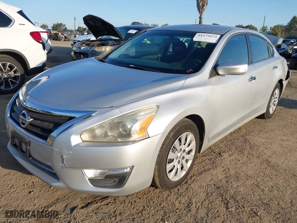 2013 Nissan Altima 2.5 SL with VIN 1N4AL3APXDN493984, listed as a IAAI auction lot 41979824 with 139,343 mi miles. Bid and sale history available at carsss.com. Image 17.