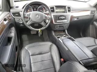 2014 Mercedes-Benz M 350 with VIN 4JGDA5JBXEA412807, listed as a Copart auction lot 60500575 with 138,617 mi miles and Salvage title. Bid and sale history available at DreamBid. Image 8.