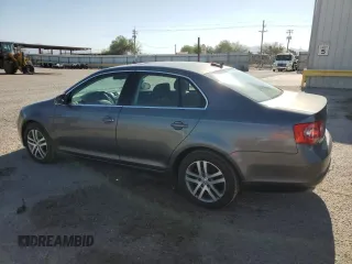 2005 Volkswagen Jetta 2.5L with VIN 3VWDG71KX5M604291, listed as a Copart auction lot 63622715 with Not provided miles and Salvage title. Bid and sale history available at DreamBid. Image 2.