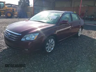 2006 Toyota Avalon XL with VIN 4T1BK36B86U105590, listed as a IAAI auction lot 41412859 with 134,670 mi miles. Bid and sale history available at carsss.com. Image 17.