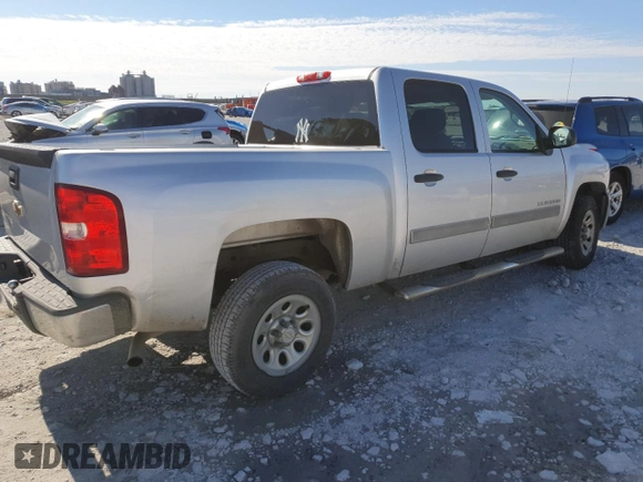 2013 Chevrolet Silverado 1500 LT with VIN 3GCPCSEA3DG179607, listed as a Copart auction lot 47359965 with Not Provided miles and Salvage Title. Bid and sale history available at DreamBid. Image 3.