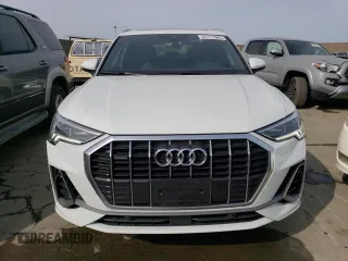2020 Audi Q3 S line Premium Plus with VIN WA1EECF32L1116576, listed as a Copart auction lot 41111063 with 9,808 mi miles. Bid and sale history available at carsss.com. Image 5.