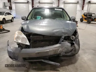 2006 Kia Sedona LX with VIN KNDMB233566078132, listed as a Copart auction lot 75662434 with 223,318 mi miles and Salvage Title. Bid and sale history available at carsss.com. Image 5.