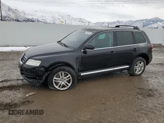 2004 Volkswagen Touareg z VIN WVGBC77LX4D062055, wystawiony jako Copart lot #45960445 z przebiegiem 201 819 mil mil oraz Szkoda całkowita • Salvage title. Historia ofert i sprzedaży dostępna na DreamBid. Obrazek 1.