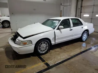2009 Mercury Grand Marquis LS with VIN 2MEHM75VX9X618590, listed as a Copart auction lot 53475205 with 110,097 mi miles and Salvage Title. Bid and sale history available at carsss.com. Image 1.