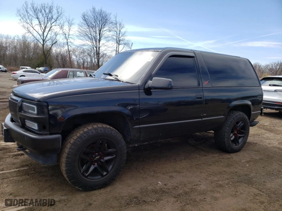 1996 Chevrolet Tahoe with VIN 3GNEK18R9TG158790, listed as a Copart auction lot 50576845 with 149,144 mi miles and Salvage Title. Bid and sale history available at carsss.com. Image 1.