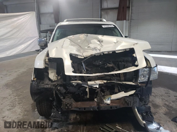 2007 Infiniti QX56 z VIN 5N3AA08C17N802122, wystawiony jako Copart lot #47050745 z przebiegiem 217 010 mil mil oraz Szkoda całkowita • Salvage title. Historia ofert i sprzedaży dostępna na DreamBid. Obrazek 5.