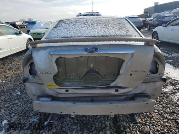 2007 Ford Fusion SEL with VIN 3FAHP08157R264990, listed as a Copart auction lot 45982045 with 121,680 mi miles and Salvage Title. Bid and sale history available at carsss.com. Image 6.