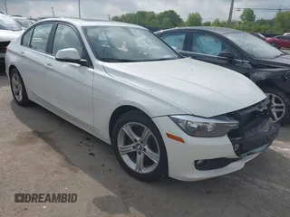 2014 BMW 3 Series 320i xDrive с VIN WBA3C3G53ENS68247, выставлен на аукционе IAAI как лот 42331782 с пробегом 132 735 миль миль и . История ставок и продаж доступна на DreamBid. Изображение 1.