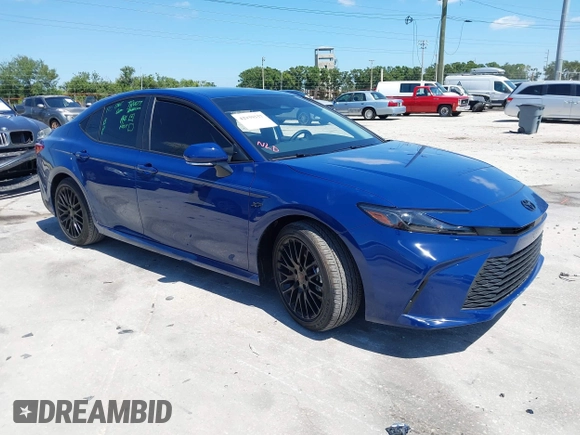 2025 Toyota Camry LE with VIN 4T1DAACK3SU104152, listed as a IAAI auction lot 42039337 with 1,423 mi miles and . Bid and sale history available at DreamBid. Image 1.