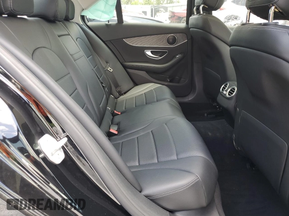 2016 Mercedes-Benz C 300 с VIN 55SWF4JB0GU155996, выставлен на аукционе Copart как лот 61053425 с пробегом 22 636 миль миль и Списание • Salvage title. История ставок и продаж доступна на DreamBid. Изображение 10.