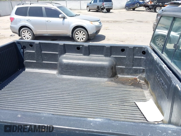 1991 Nissan Frontier XE with VIN 1N6SD11YXMC416937, listed as a IAAI auction lot 42660772 with 310,699 mi miles and . Bid and sale history available at DreamBid. Image 8.