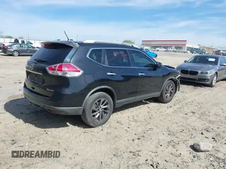 2016 Nissan Rogue SV with VIN KNMAT2MV8GP695049, listed as a IAAI auction lot 41826587 with 220,507 mi miles. Bid and sale history available at carsss.com. Image 4.