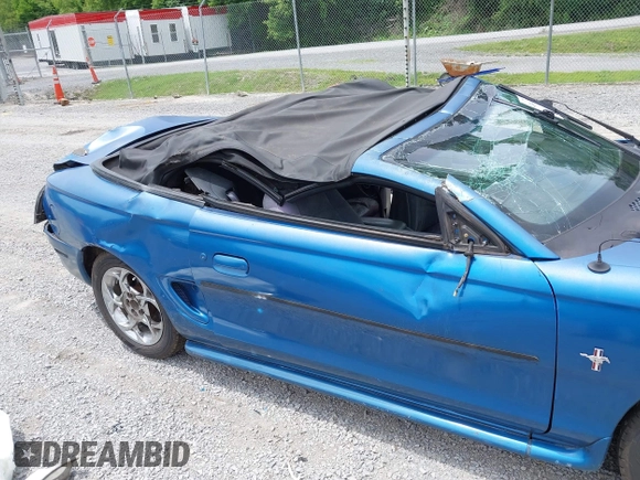 1995 Ford Mustang with VIN 1FALP4449SF205321, listed as a IAAI auction lot 42446725 with 263,272 mi miles and . Bid and sale history available at DreamBid. Image 12.