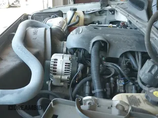 2002 Chevrolet Avalanche z VIN 3GNEK13T42G259947, wystawiony jako IAAI lot #42641508 z przebiegiem 238 523 mil mil oraz . Historia ofert i sprzedaży dostępna na DreamBid. Obrazek 19.