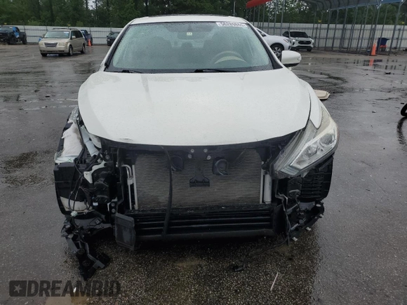 2017 Nissan Altima SV z VIN 1N4AL3AP9HC258994, wystawiony jako Copart lot #56289865 z przebiegiem 82 763 mil mil oraz Szkoda całkowita • Salvage title. Historia ofert i sprzedaży dostępna na DreamBid. Obrazek 5.