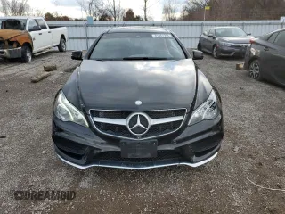 2017 Mercedes-Benz E 400 with VIN WDDKJ6HBXHF361281, listed as a Copart auction lot 81961394 with 65,848 mi miles and Clean title. Bid and sale history available at DreamBid. Image 5.