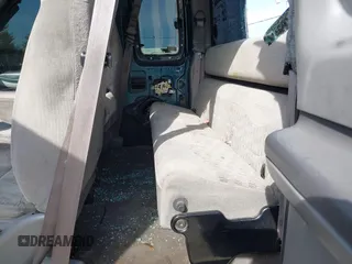 1999 Ford F-250 XL с VIN 1FTNX21F7XEB30659, выставлен на аукционе IAAI как лот 41776258 с пробегом 278 702 миль миль и . История ставок и продаж доступна на DreamBid. Изображение 8.