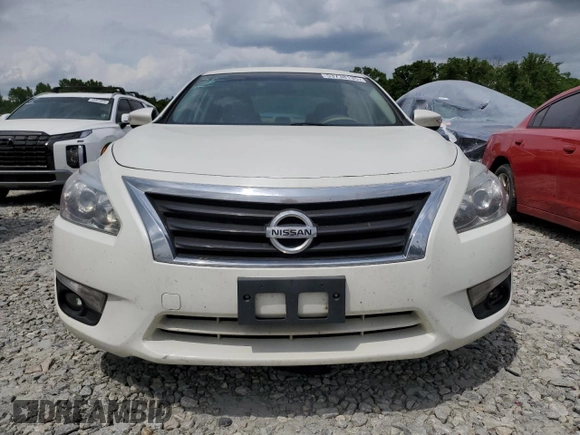 2014 Nissan Altima S with VIN 1N4AL3AP7EC103999, listed as a Copart auction lot 53738135 with 152,910 mi miles and Salvage Title. Bid and sale history available at DreamBid. Image 5.