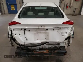 2017 Honda Civic EX z VIN 19XFC2F7XHE003170, wystawiony jako Copart lot #57620105 z przebiegiem 231 942 mil mil oraz Szkoda całkowita • Salvage title. Historia ofert i sprzedaży dostępna na DreamBid. Obrazek 6.