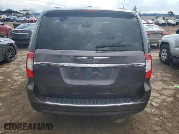 2015 Chrysler Town & Country Touring with VIN 2C4RC1BG6FR754887, listed as a Copart auction lot 53530655 with 209,311 mi miles and Clean Title. Bid and sale history available at carsss.com. Image 6.