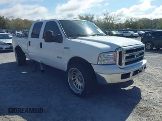 2006 Ford Super Duty F-250 XL with VIN 1FTSW20PX6EC01710, listed as a IAAI auction lot 41853899 with 249,484 mi miles. Bid and sale history available at carsss.com. Image 1.