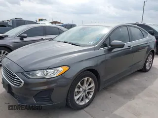 2020 Ford Fusion SE with VIN 3FA6P0HDXLR188646, listed as a IAAI auction lot 42129881 with 85,014 mi miles and . Bid and sale history available at DreamBid. Image 17.