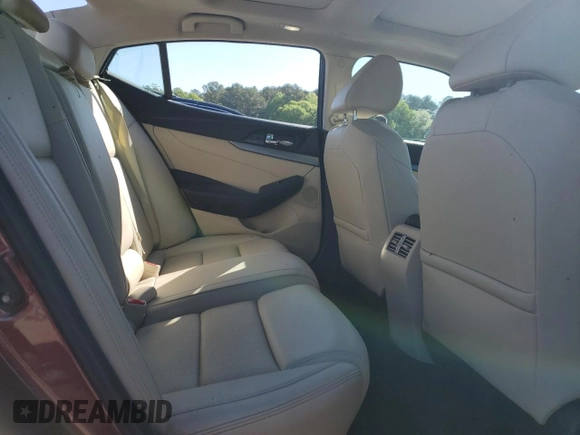 2017 Nissan Maxima SL with VIN 1N4AA6AP1HC370390, listed as a Copart auction lot 52683855 with 156,933 mi miles and Salvage title. Bid and sale history available at DreamBid. Image 10.
