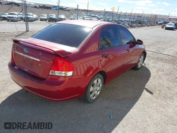 2008 Kia Spectra EX with VIN KNAFE121385509258, listed as a IAAI auction lot 41775275 with 174,102 mi miles. Bid and sale history available at carsss.com. Image 4.