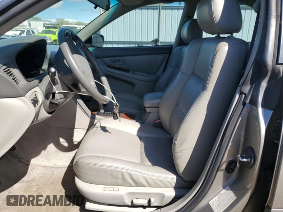 1997 Lexus ES 300 Luxury Sport Sdn with VIN JT8BF22G5V0010767, listed as a Copart auction lot 81738194 with 77,750 mi miles and Salvage Title. Bid and sale history available at carsss.com. Image 7.