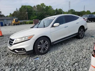 2015 Honda Crosstour EX-L z VIN 5J6TF2H52FL001756, wystawiony jako Copart lot #54514905 z przebiegiem 128 685 mil mil oraz Szkody całkowita. Historia ofert i sprzedaży dostępna na DreamBid. Obrazek 1.