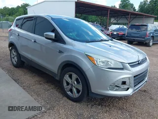 2016 Ford Escape SE z VIN 1FMCU0G75GUC44908, wystawiony jako IAAI lot #42427249 z przebiegiem 189 863 mil mil oraz . Historia ofert i sprzedaży dostępna na DreamBid. Obrazek 1.